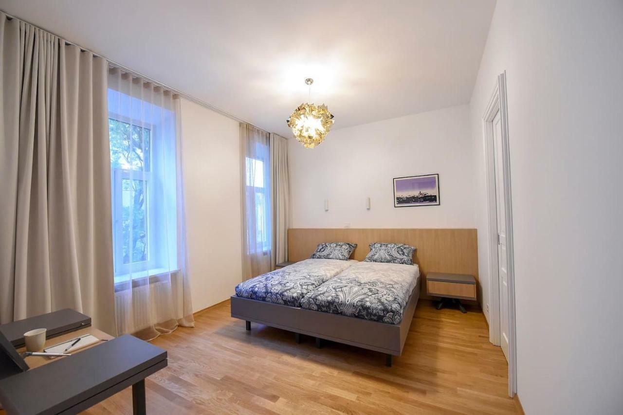 City Centre Chic Apartment Ljubljana 1/4 Eksteriør billede